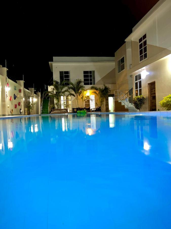נונגווי Vick Boutique Hotel With New Power Backup מראה חיצוני תמונה